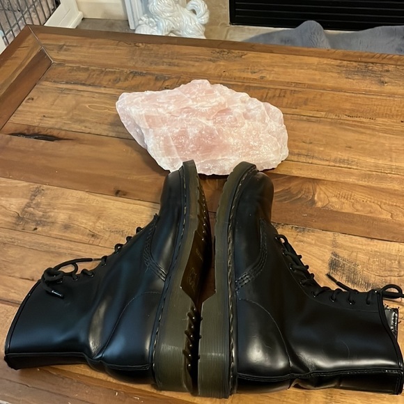 Dr Martens boots #11821 - Picture 4 of 10